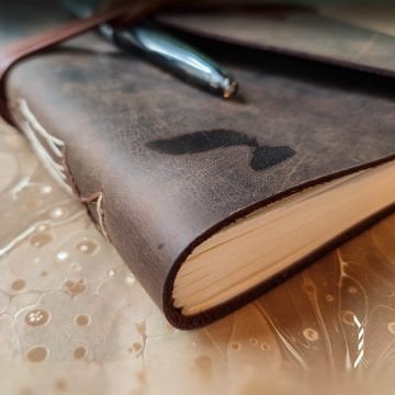 Cevher A5 Büyük Boy Deri Defter / Biye Şeritli
