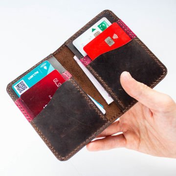 Merv Minimal El Yapımı Deri Cüzdan/Kartlık - Merv 1 Kahve dış - Fuşya iç