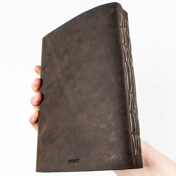 Petek - A5 Büyük Boy Deri Defter - Liderin Paltosu